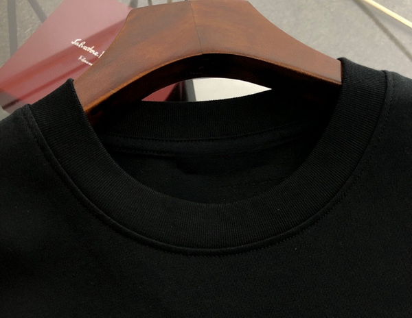 ブランドTシャツ細部ディテール